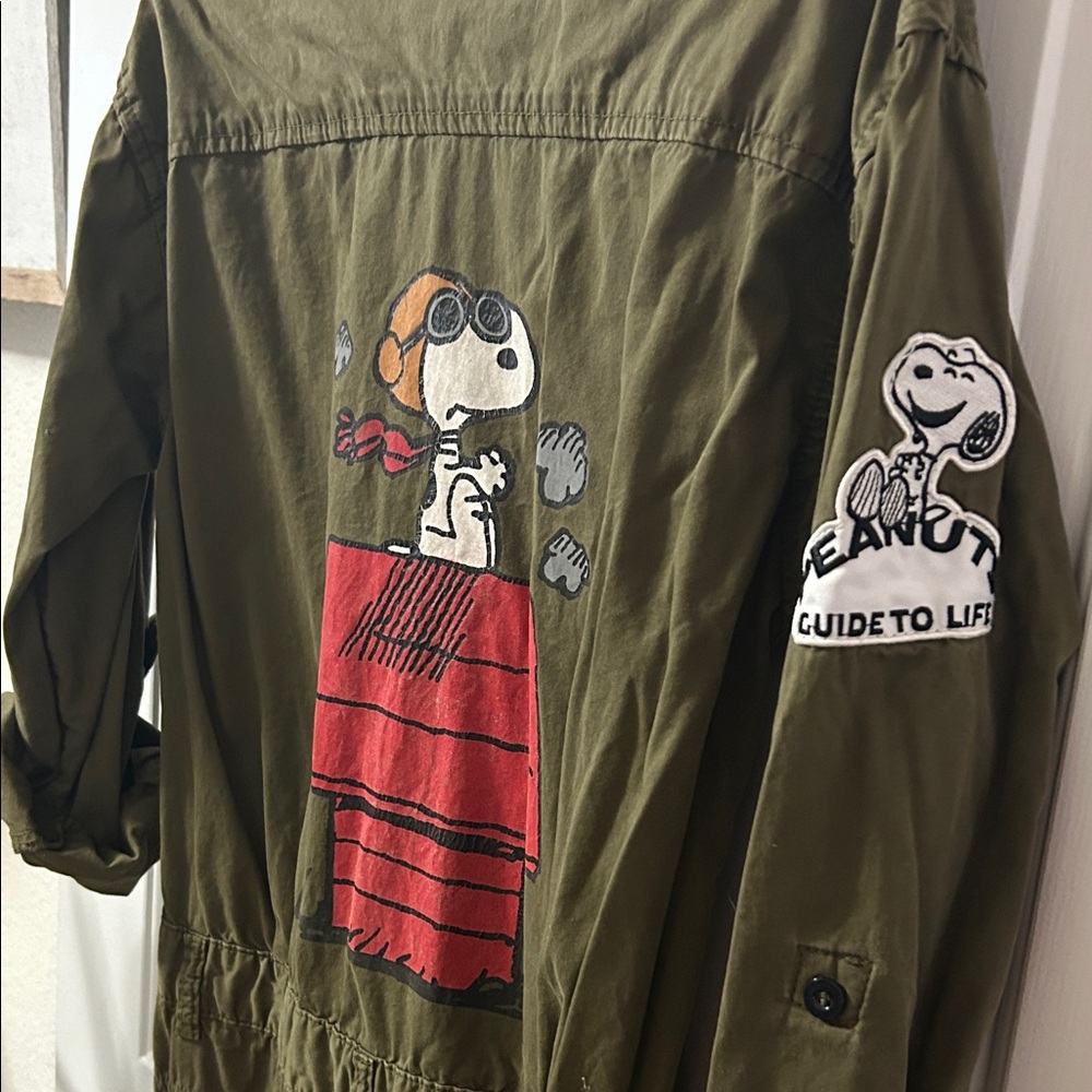 Zara Green Jumpsuit with Cartoon Accents - Picture 6 of 10